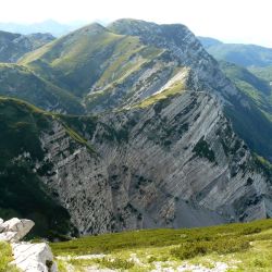 Хърватска - връх Динара, Плитвичките езера, парк Крка, Шибеник, Задар и Загреб