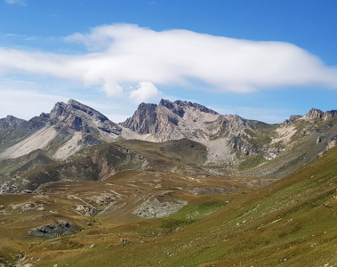 Връх Кораб откъм Албания