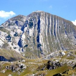 Боботов кук и Маглич - балкански титани за ценители