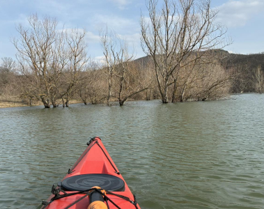 Каяк приключение из язовир Тополница